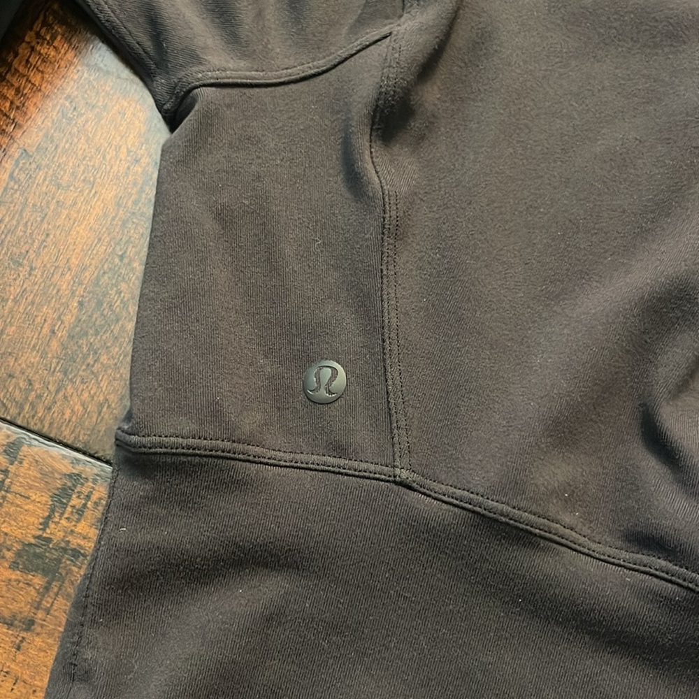 Lululemon Cropped Pull Over - image 3